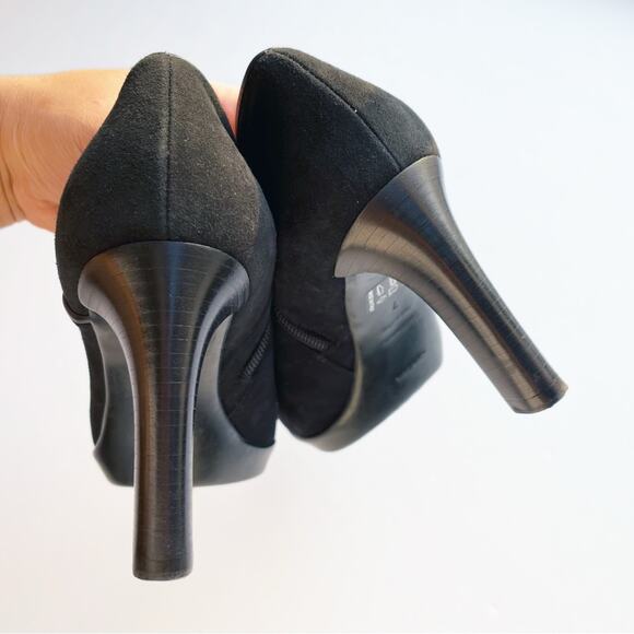 Aquatalia Suede Side Zip Ankle Bootie - Picture 7 of 9